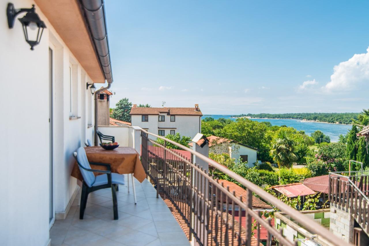 Apartment Vilma Funtana Exteriér fotografie