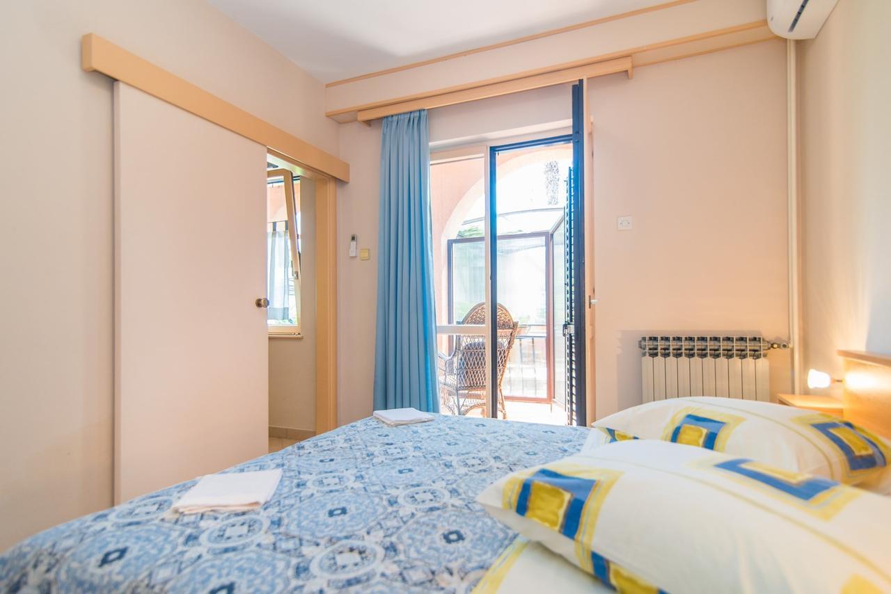 Apartment Vilma Funtana Exteriér fotografie